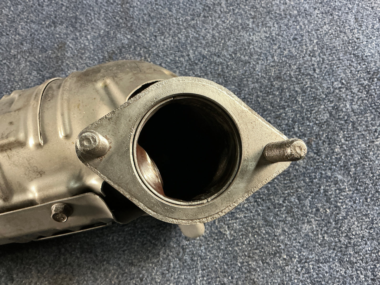 HYUNDAI/KIA Exhaust Manifold OEM PN 285102G520 EPA Code ACX
