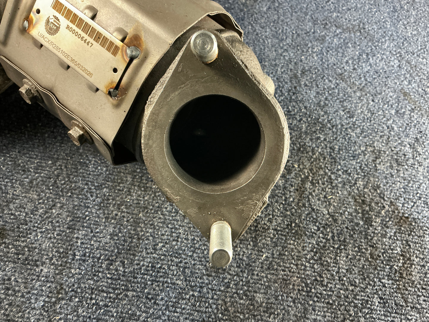 HYUNDAI/KIA Exhaust Manifold 285102E365 EPA Code ACX
