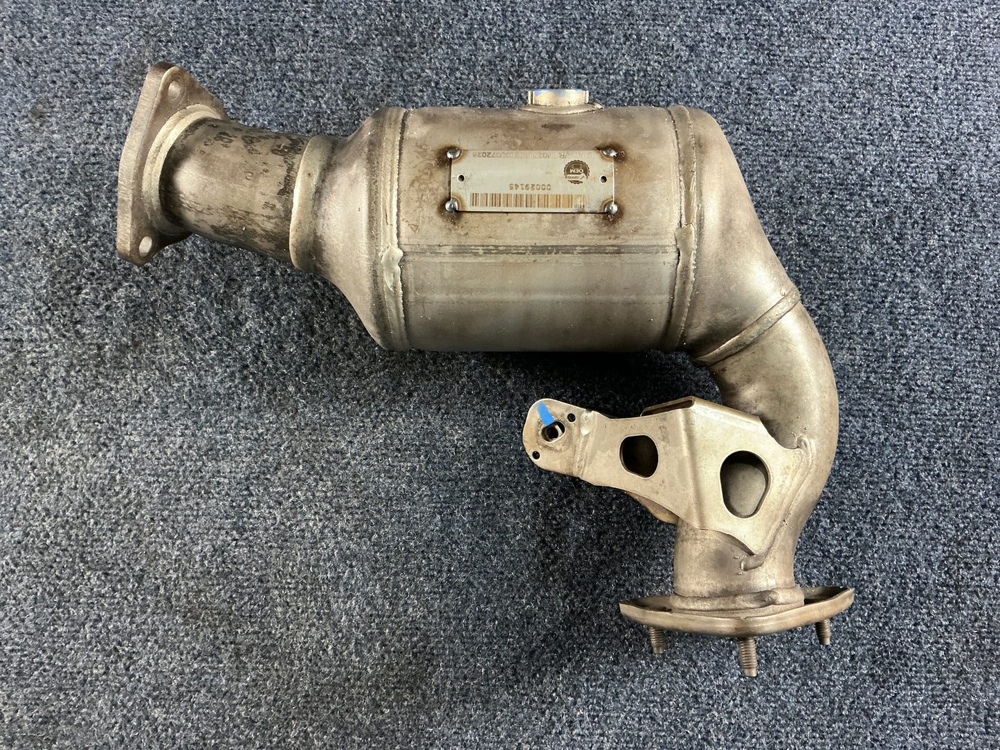 VW/AUDI Exhaust Manifold OEM PN 4M0254202DX EPA Code ACX