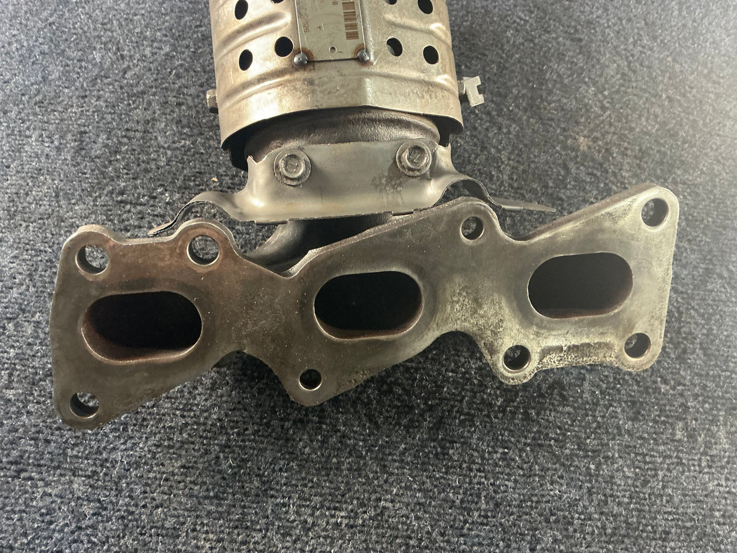 HYUNDAI/KIA Exhaust Manifold OEM PN 285103CZQ0 EPA Code ACX
