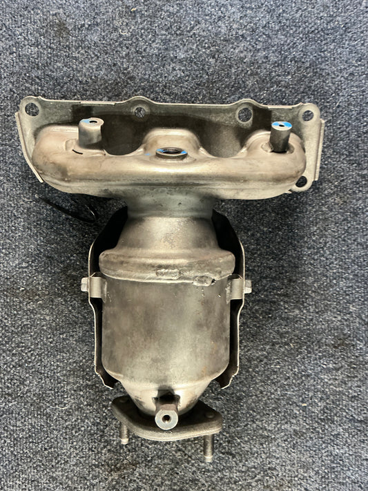 HYUNDAI/KIA Exhaust Manifold OEM PN 285103CCI0 EPA Code ACX