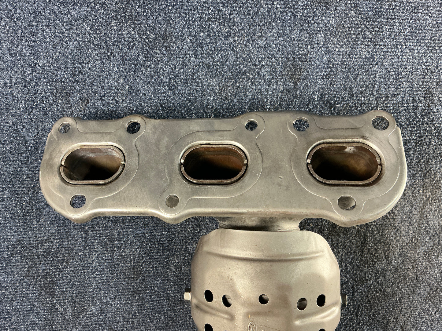 HYUNDAI/KIA Exhaust Manifold OEM PN 285103L020 EPA Code ACX
