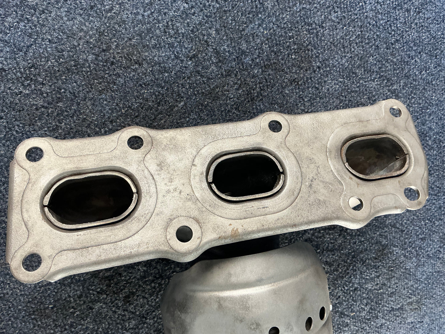 HYUNDAI/KIA Exhaust Manifold OEM PN 285103L310 EPA Code ACX