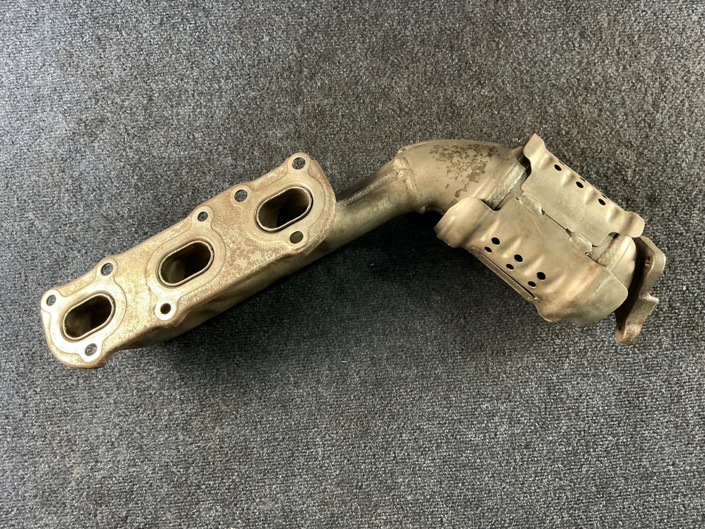 HYUNDAI/KIA Exhaust Manifold OEM PN 285103LAY0 EPA Code ACX