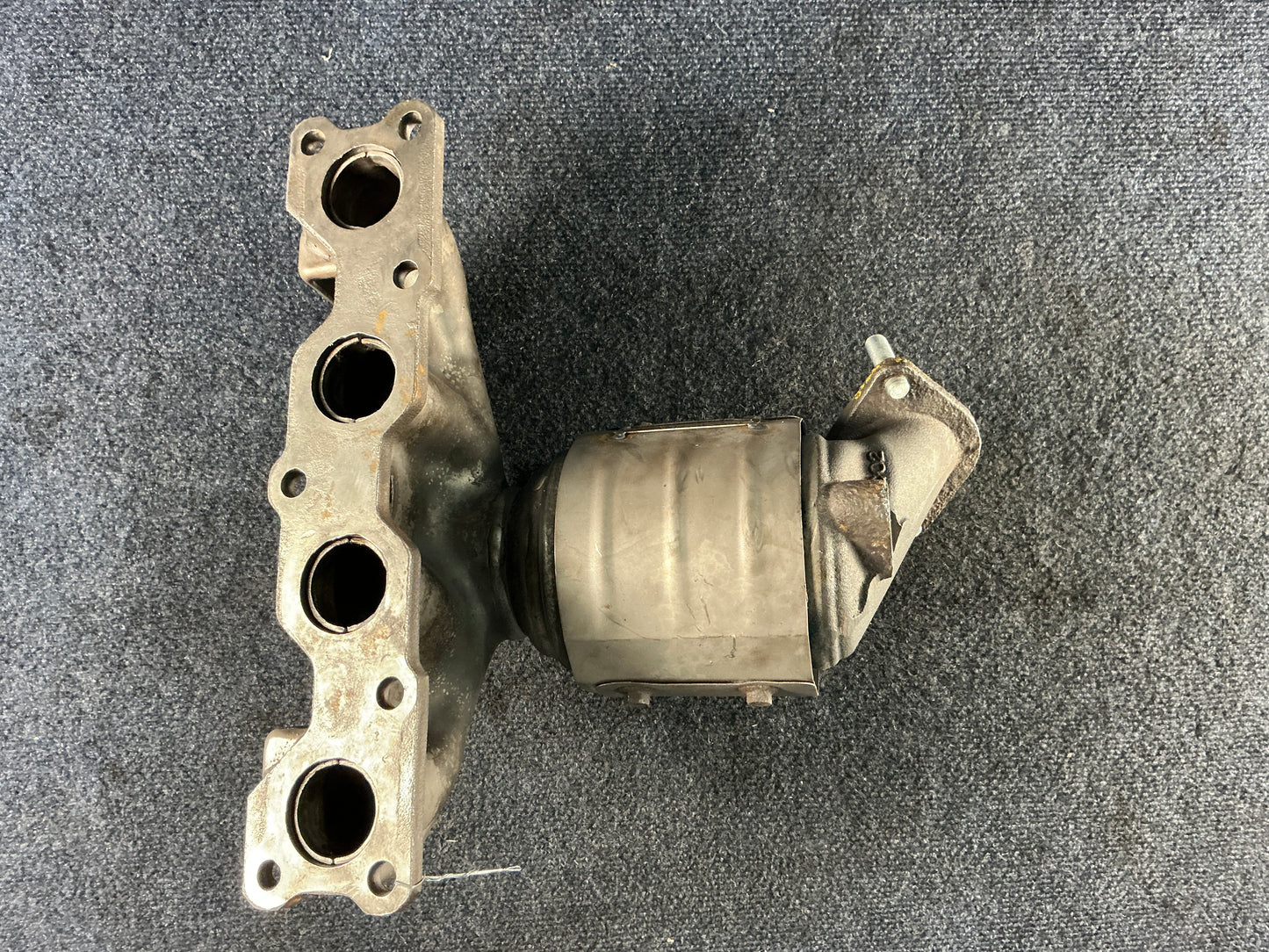 HYUNDAI/KIA Exhaust Manifold OEM PN 285102G190 EPA Code ACX