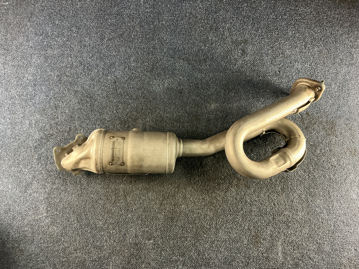 CHRYSLER Exhaust Manifold OEM PN 68252390AH EPA Code ACX