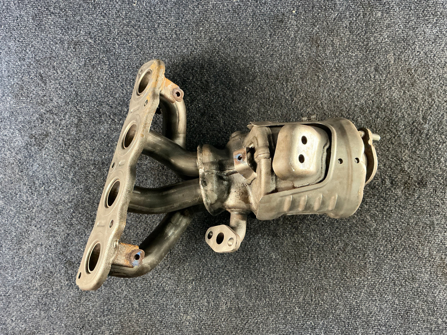HYUNDAI/KIA Exhaust Manifold OEM PN 285002M220 EPA Code ACX