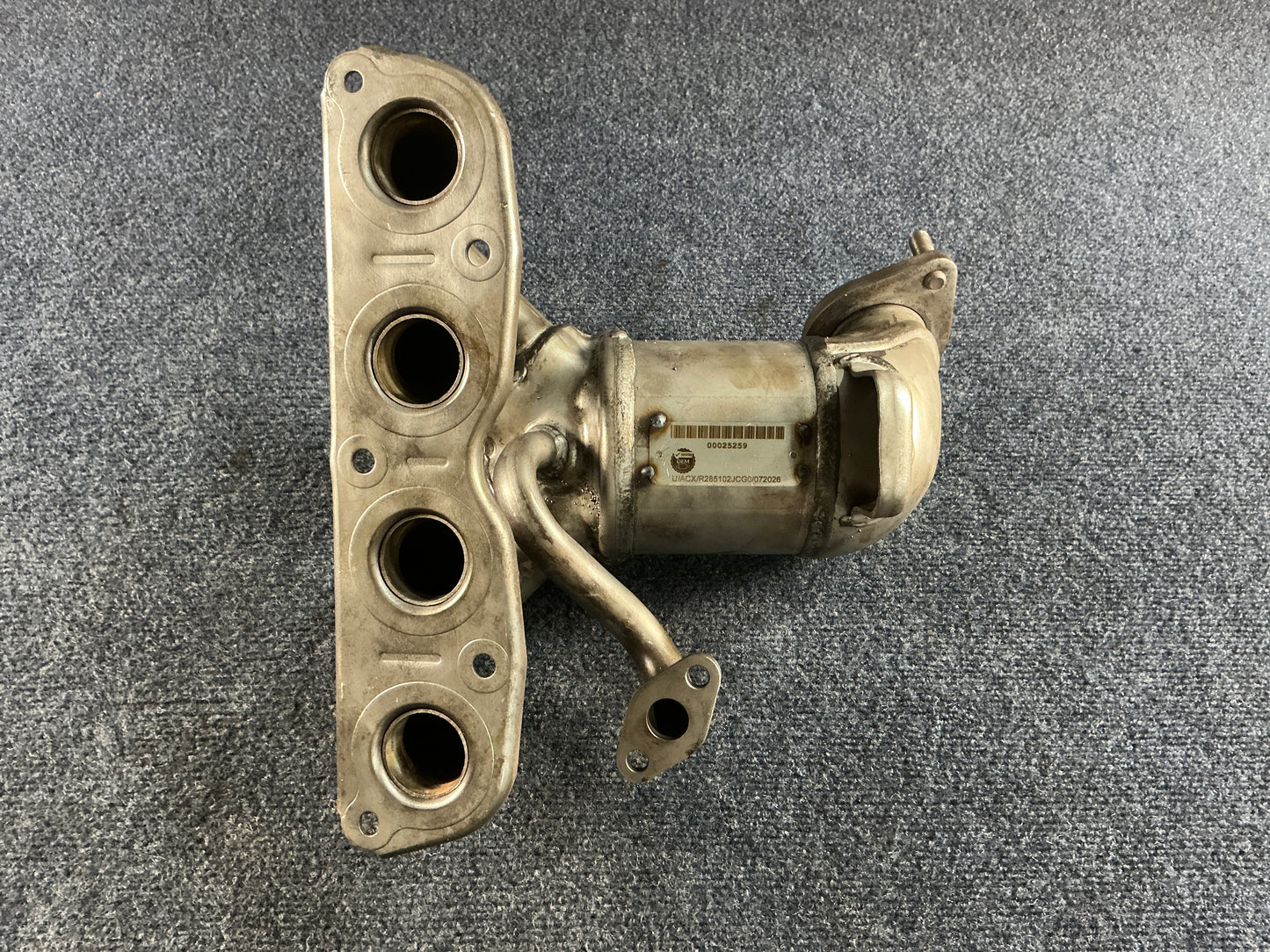 HYUNDAI/KIA Exhaust Manifold OEM PN 285102JCG0 EPA Code ACX