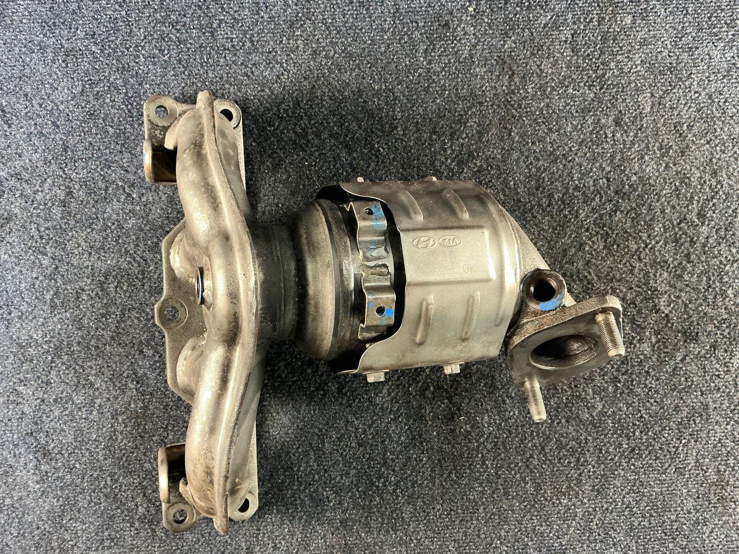 HYUNDAI/KIA Exhaust Manifold 285102G240 EPA Code ACX