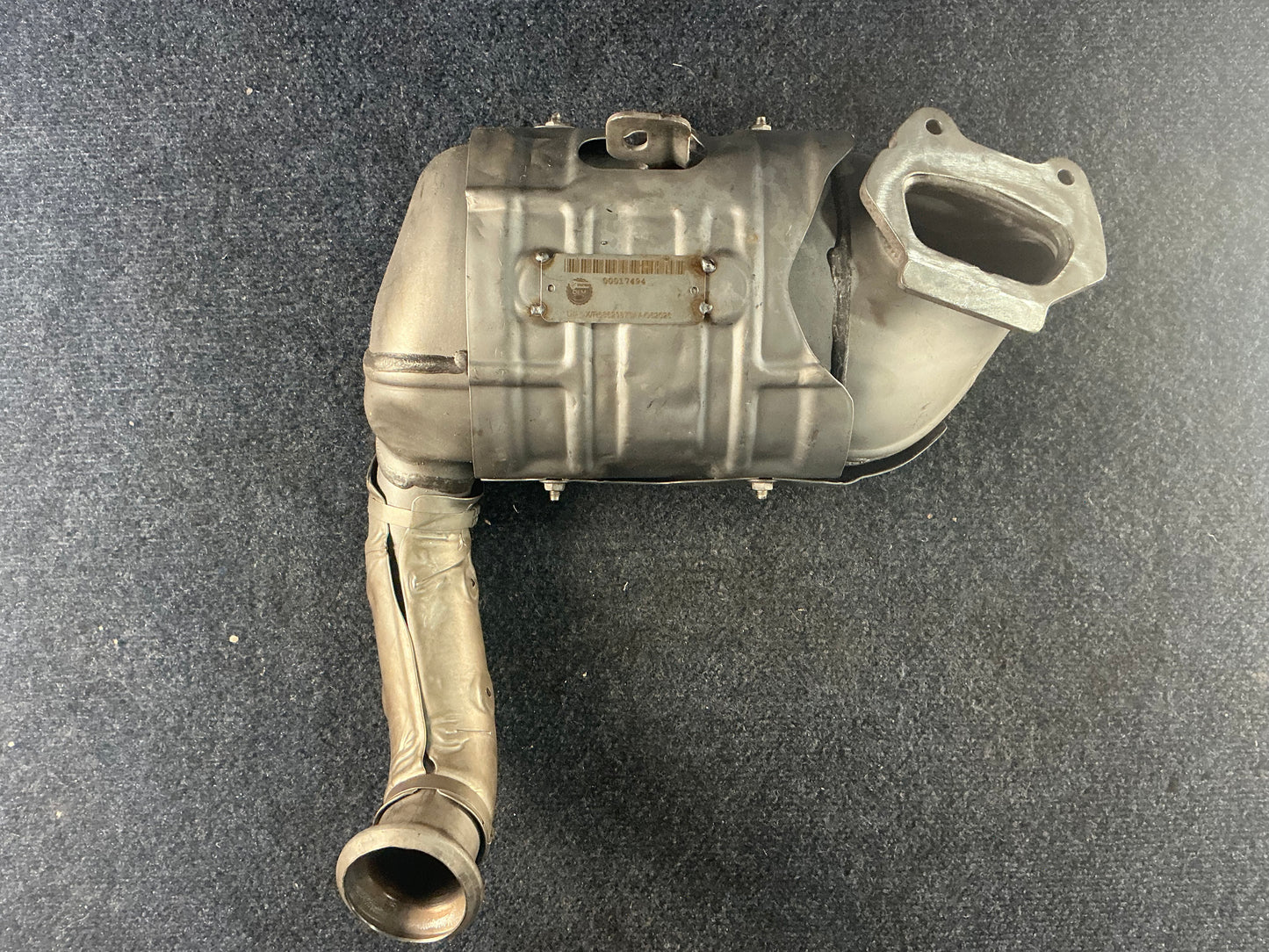 CHRYSLER Exhaust Manifold OEM PN 68629870AA EPA Code ACX