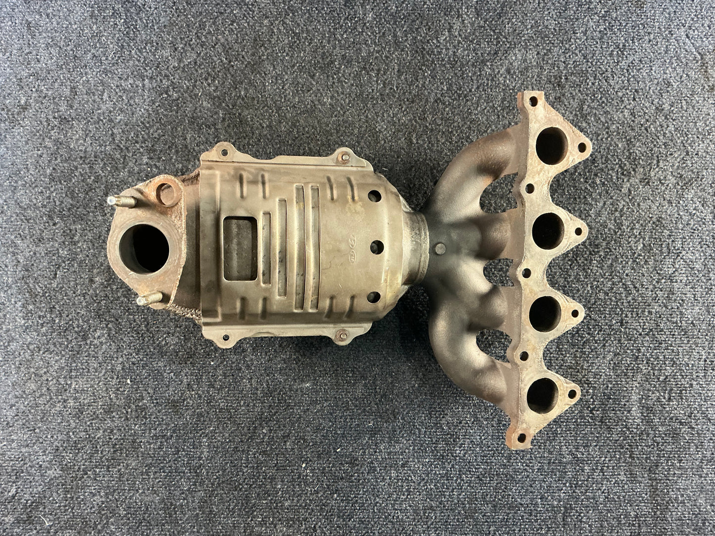 HYUNDAI/KIA Exhaust Manifold OEM PN 2851026AE0 EPA Code ACX
