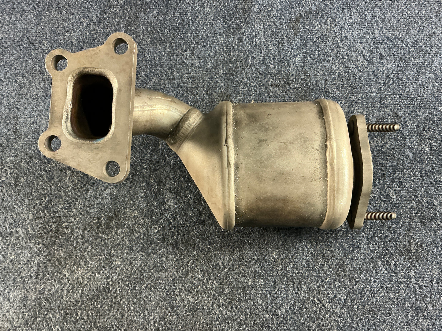 GM Exhaust Manifold OEM PN 19420249 EPA Code ACX